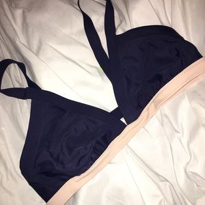 NWOT lululemon bathing suit top